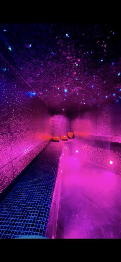Appart Avec Jacuzzi, Et Terrasse Марсель Экстерьер фото