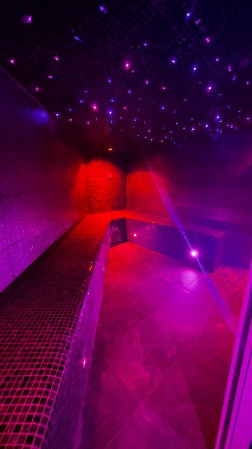 Appart Avec Jacuzzi, Et Terrasse Марсель Экстерьер фото